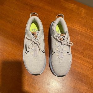 Brand new Nike sneakers!